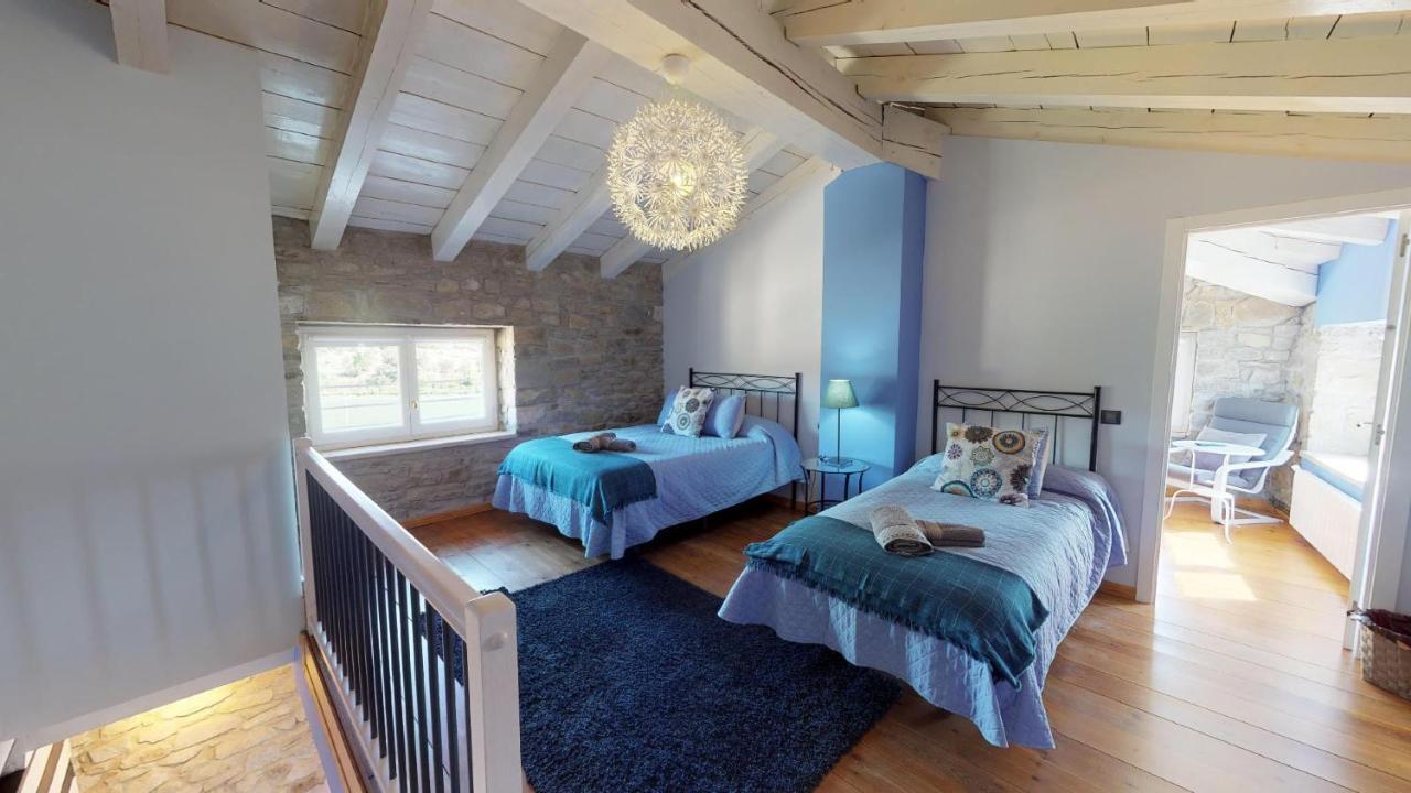 Casa Rural La Abadia-Apartamentos Граус Экстерьер фото