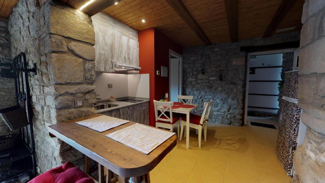 Casa Rural La Abadia-Apartamentos Граус Экстерьер фото