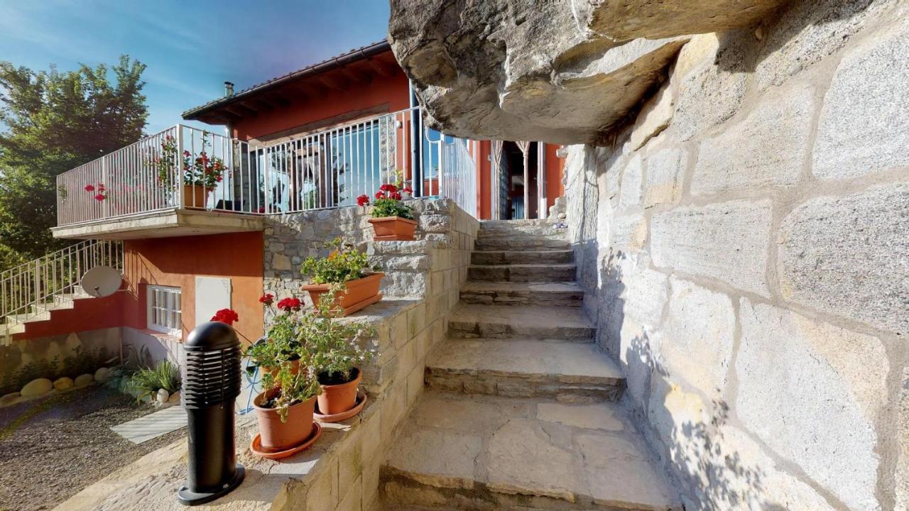 Casa Rural La Abadia-Apartamentos Граус Экстерьер фото